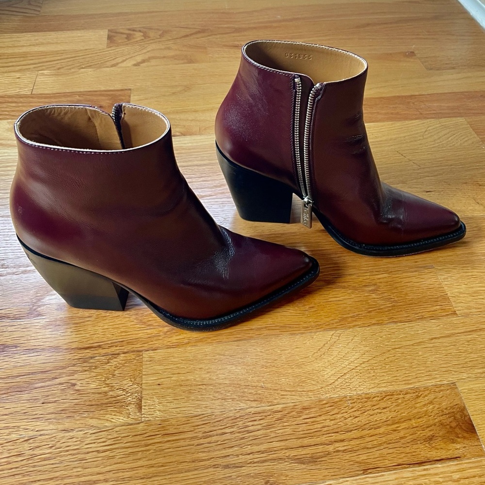 Beautiful Chloé booties